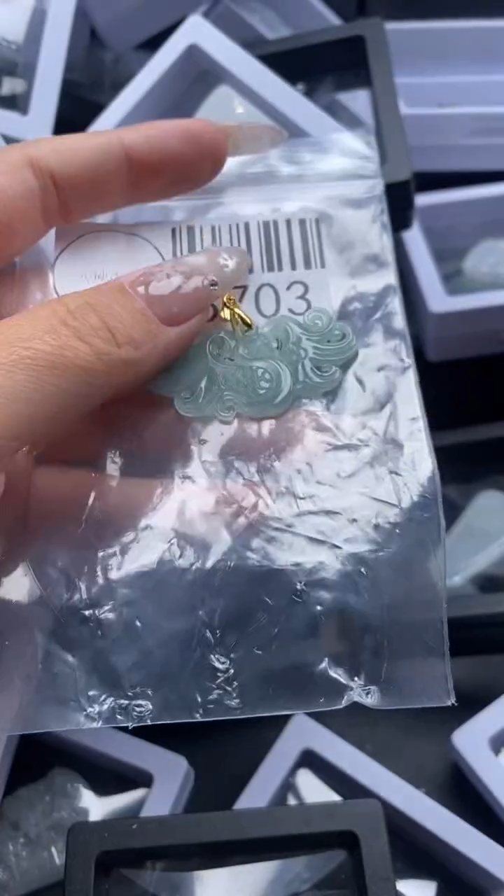 颈饰未镶嵌翡翠3703