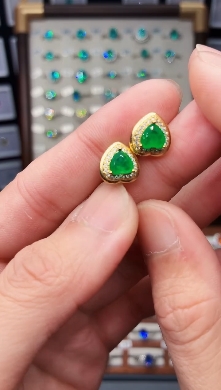 无925银轻奢祖绿色女神耳钉