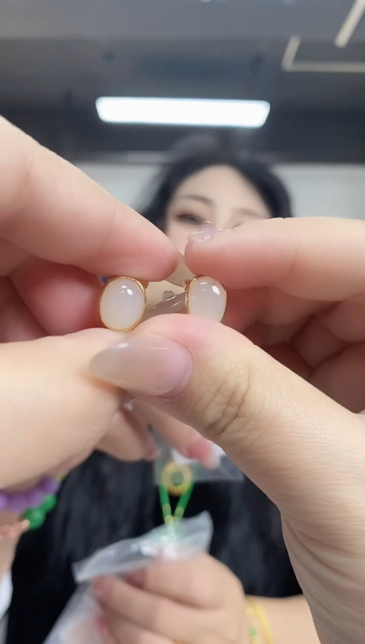 【闪购商品】和田玉（白玉）银S925镶嵌耳饰多样性发其一颜色微差