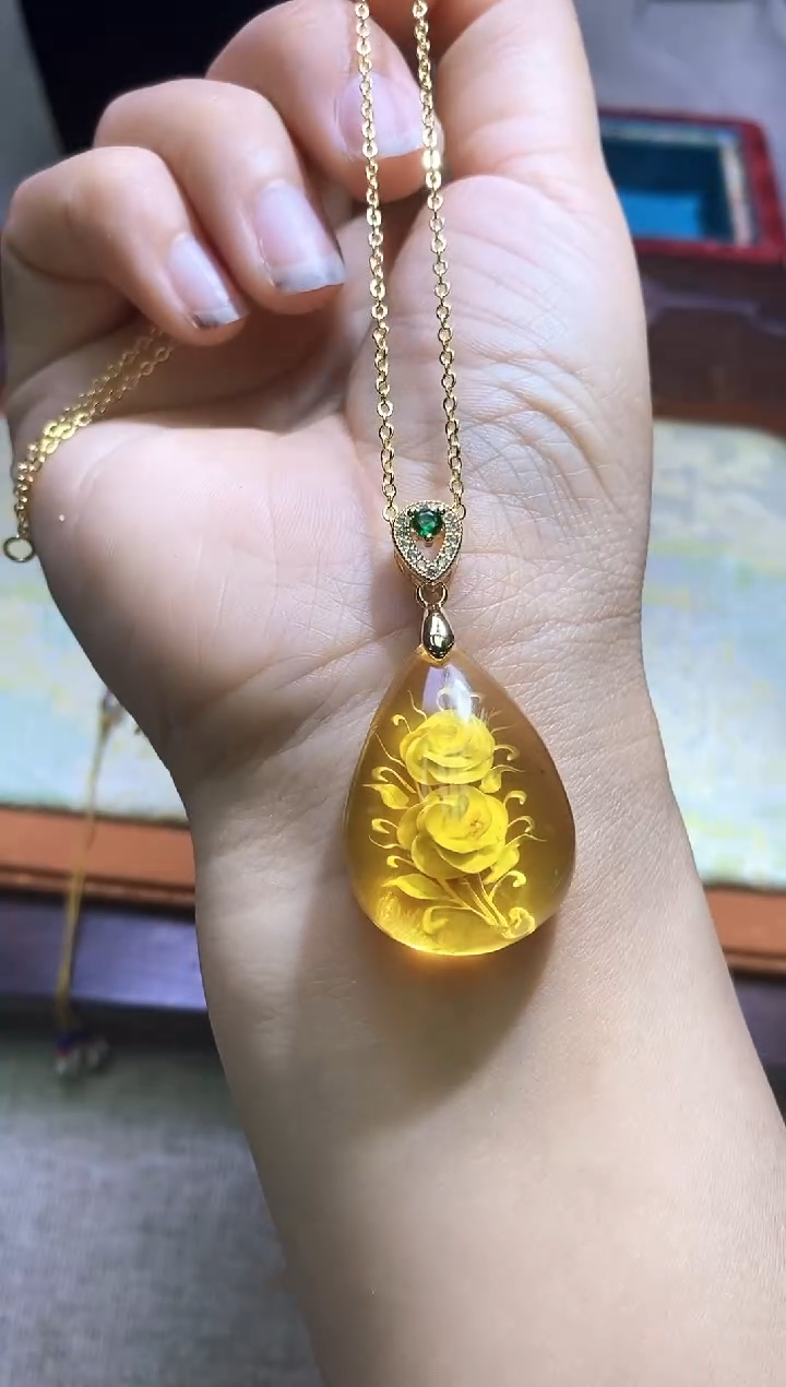 未镶嵌颈饰琥珀多样性发一件410