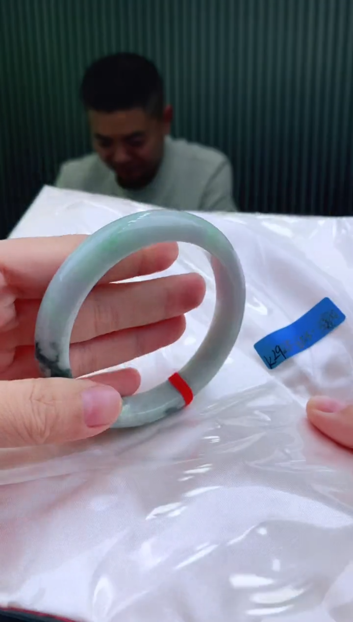 未镶嵌手镯翡翠61