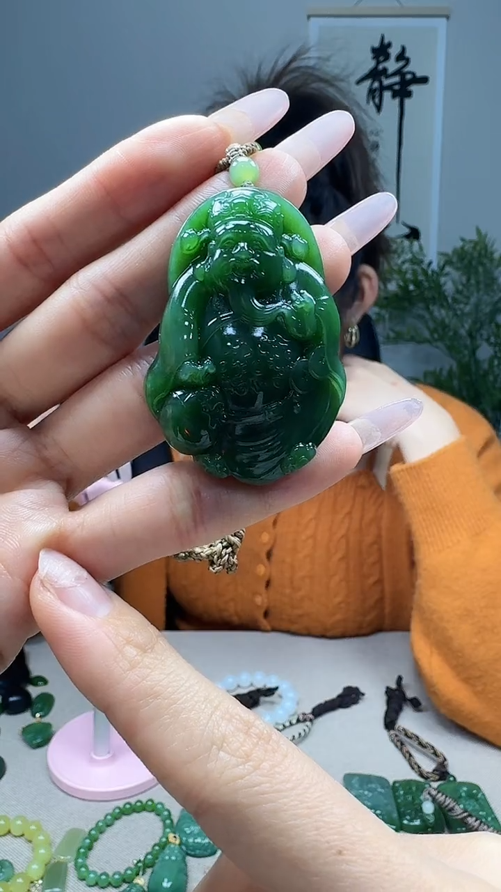 未镶嵌和田玉挂件1