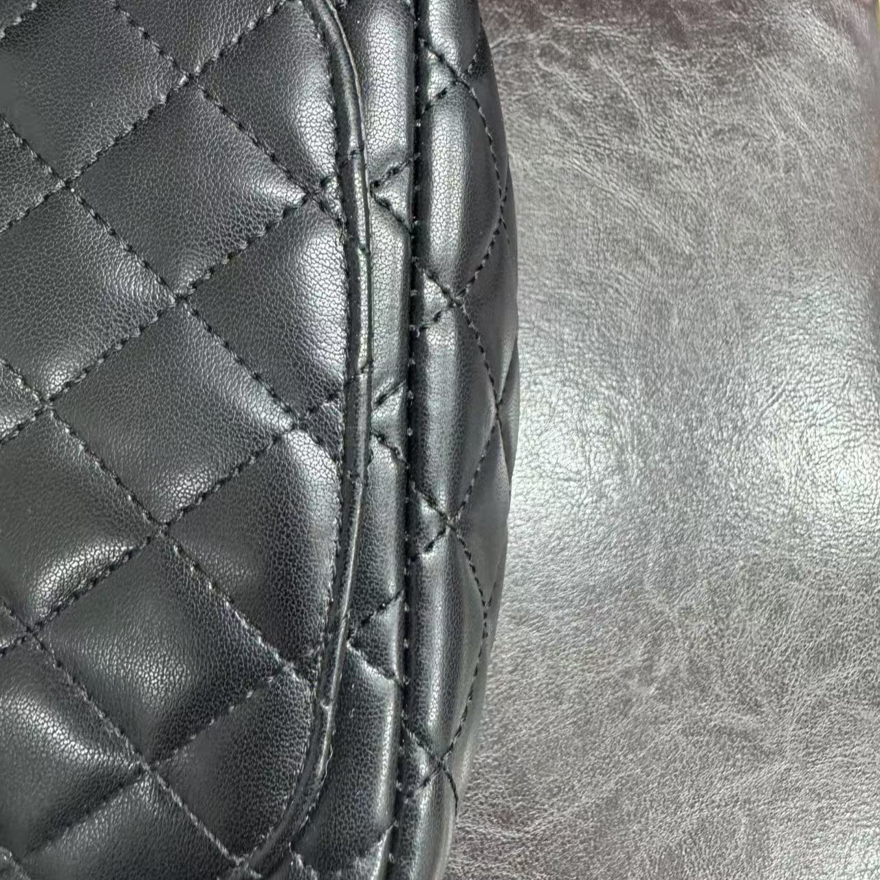 真好看啊 ~金球斜跨包包