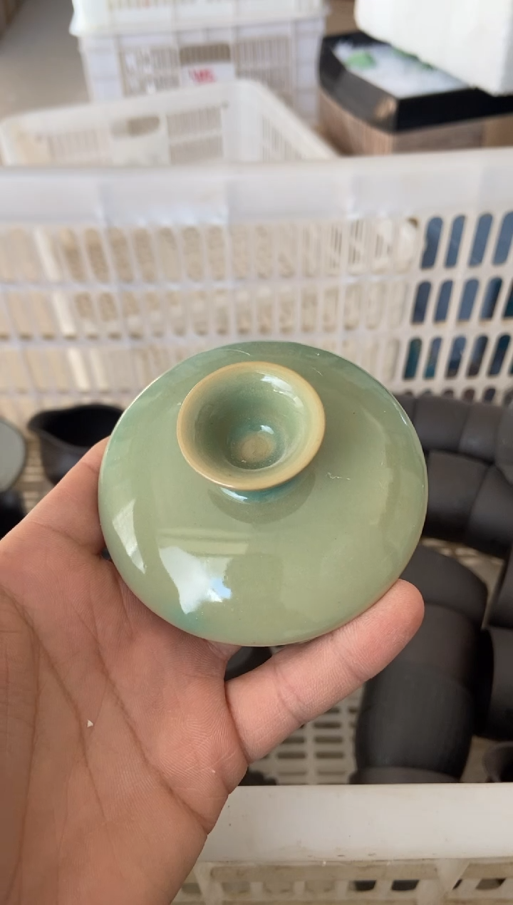 杯无运费险有瑕疵的摄影的产品有使用过的痕迹有点脏介意勿拍