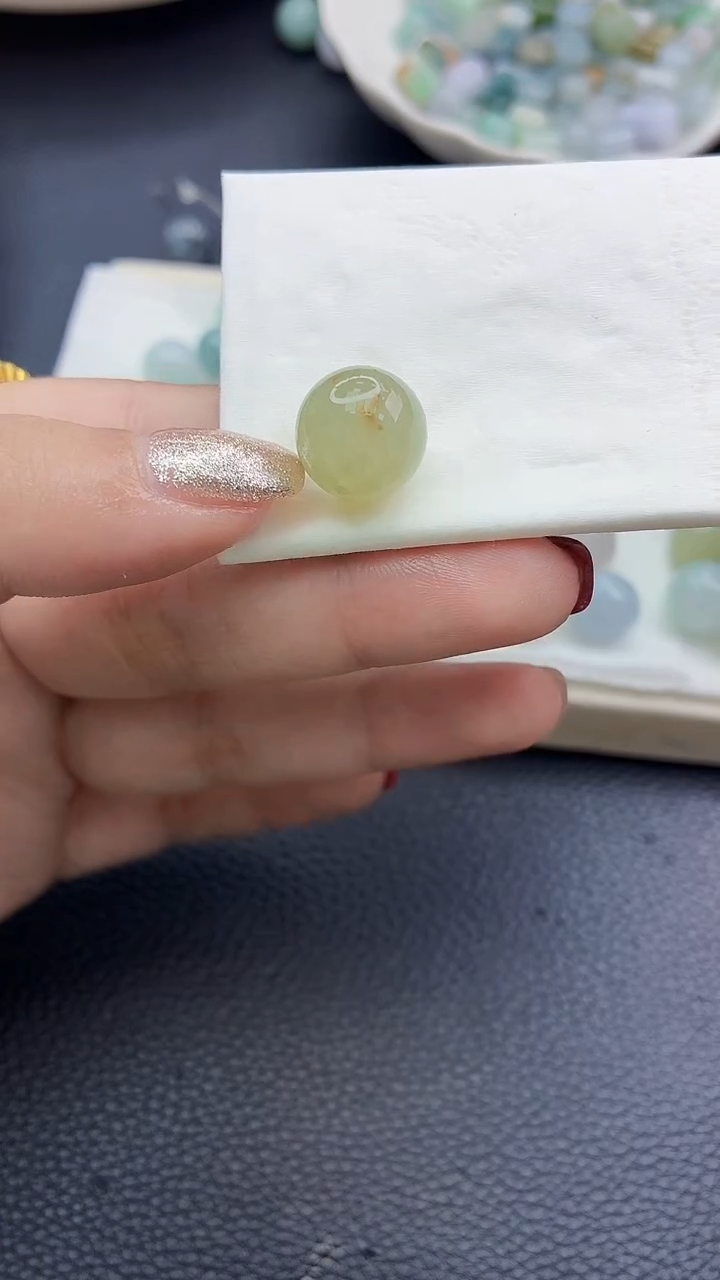 未镶嵌定制翡翠桃*子2429