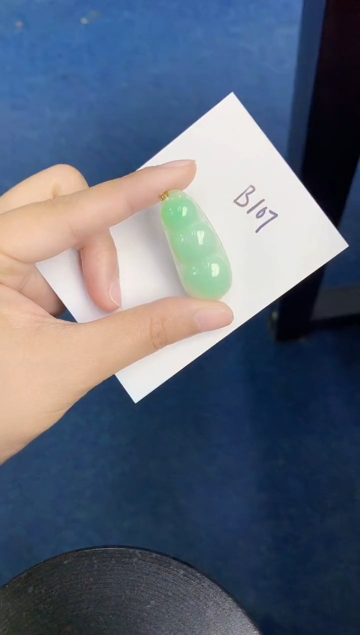 【闪购商品】翡翠颈饰18K金镶嵌000000000