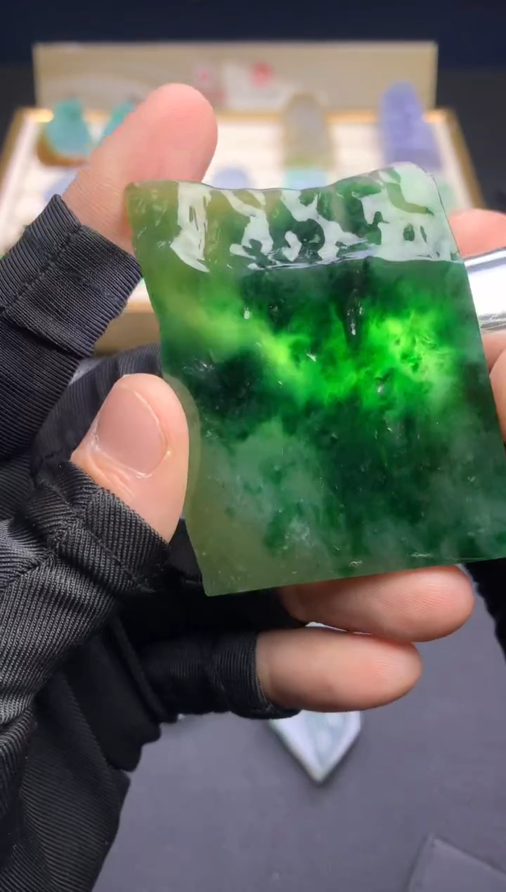 【闪购商品】定制翡翠未镶嵌