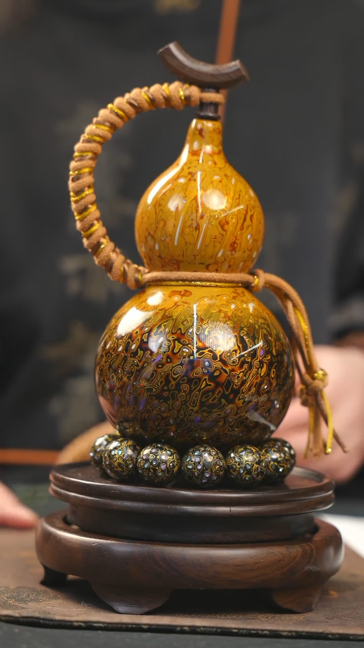 【闪购商品】YO149漆艺酒葫芦不包手串及旋转底座