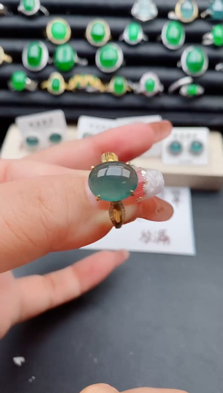 【闪购商品】翡翠戒指银S925镶嵌123213