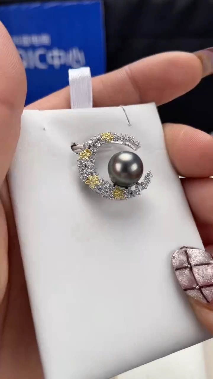 【闪购商品】海水珍珠颈饰银S925镶嵌吊坠