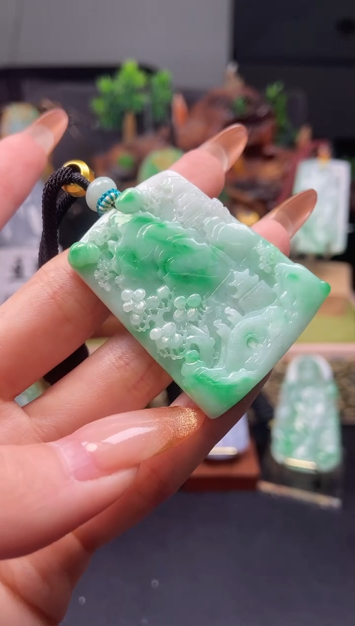 【闪购商品】定制翡翠未镶嵌翡翠A货