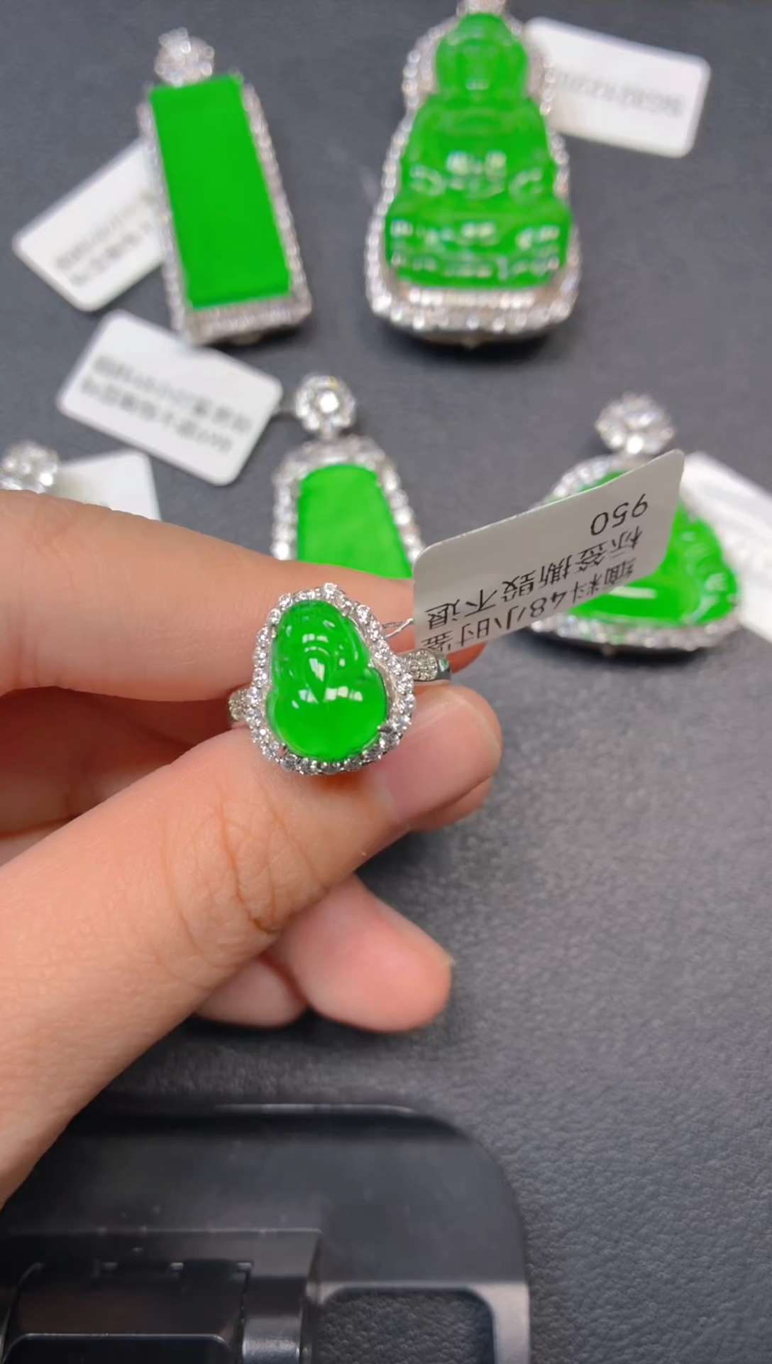 颈饰银S925镶嵌翡翠1