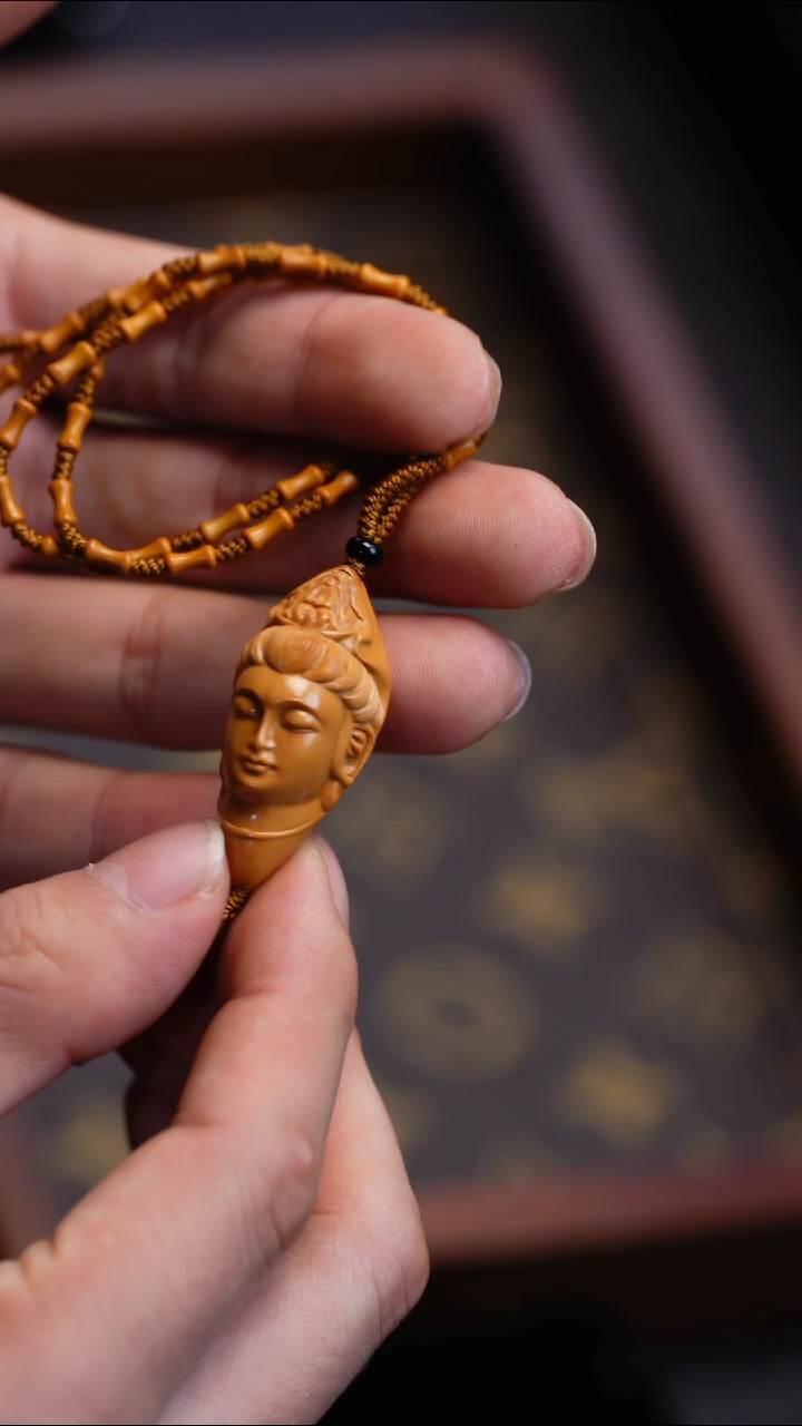 【闪购商品】橄榄核吊坠苏工橄榄核