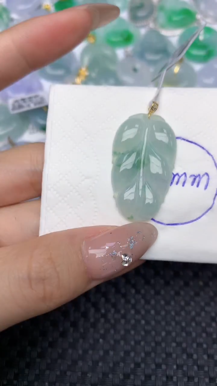 颈饰18K金镶嵌翡翠天然缅甸翡翠a货百元以上9元证书费自理