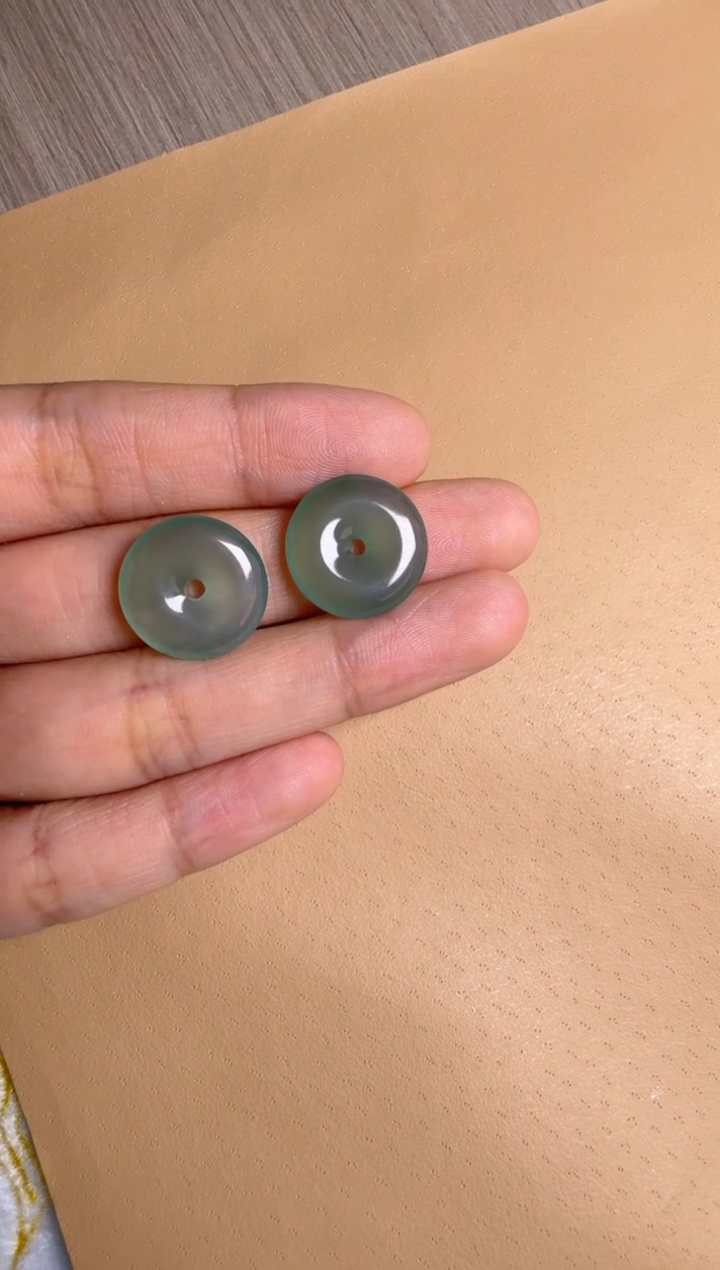 【闪购商品】翡翠颈饰未镶嵌扣子，尺寸16.4*3.8