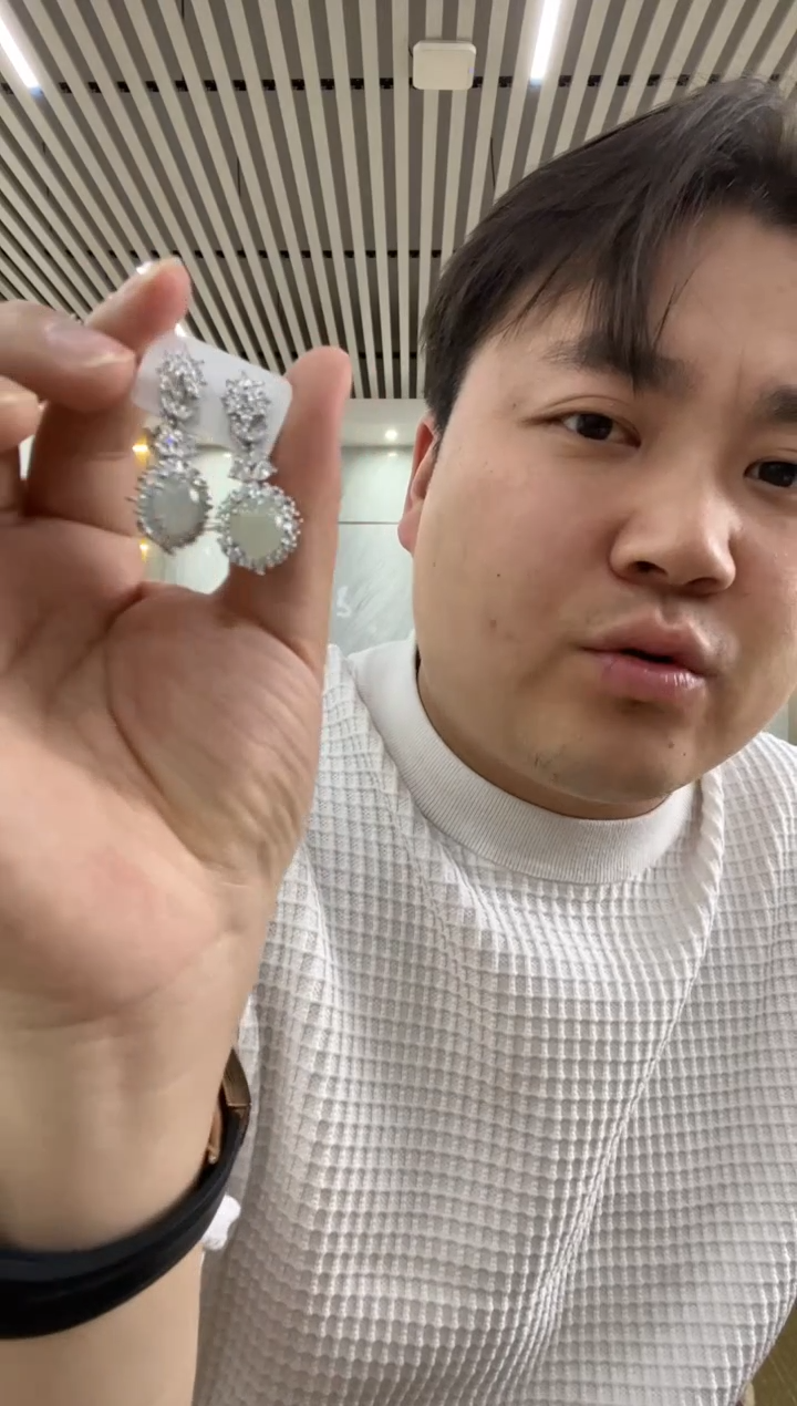 【闪购商品】翡翠耳饰银S925镶嵌耳环