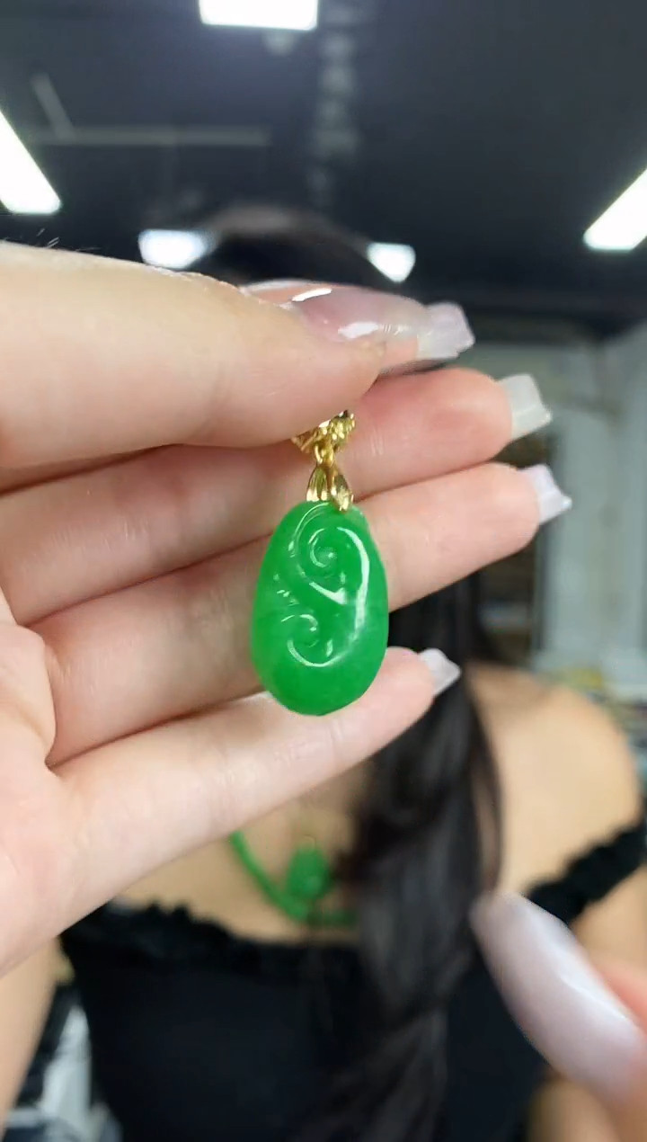 翡翠未镶嵌颈饰闪购链接   多样性发其一颜色微差