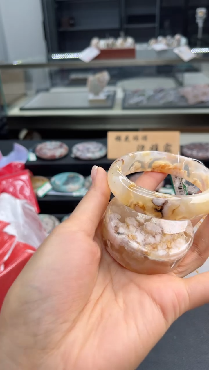 石英质玉手镯未镶嵌56圈口（赠送镯心）3687164