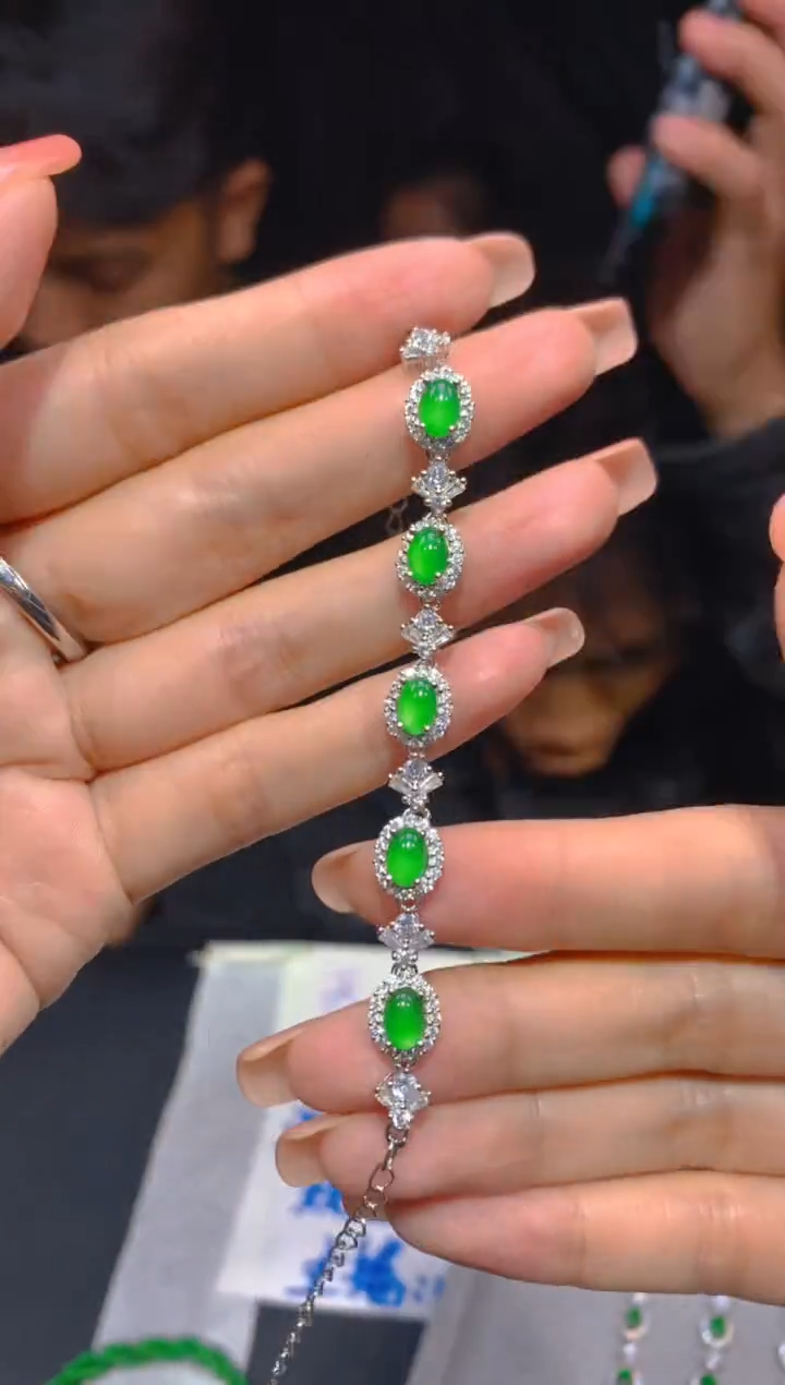 【闪购商品】定制翡翠未镶嵌121多样性发货（发其一）