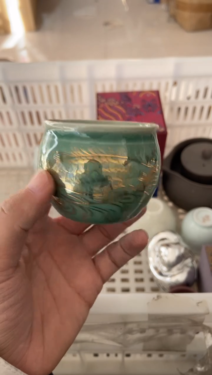 杯无运费险有瑕疵的摄影的产品有使用过的痕迹有点脏介意勿拍