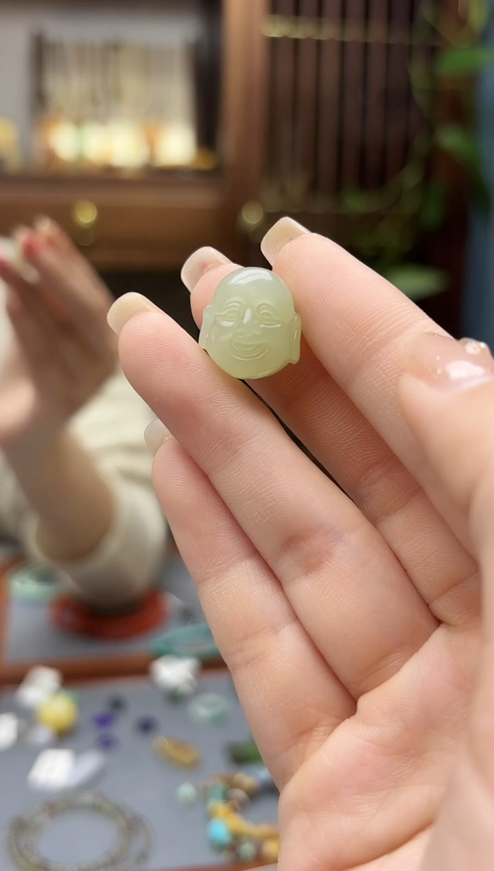 未镶嵌和田玉挂件和田玉佛首ZD