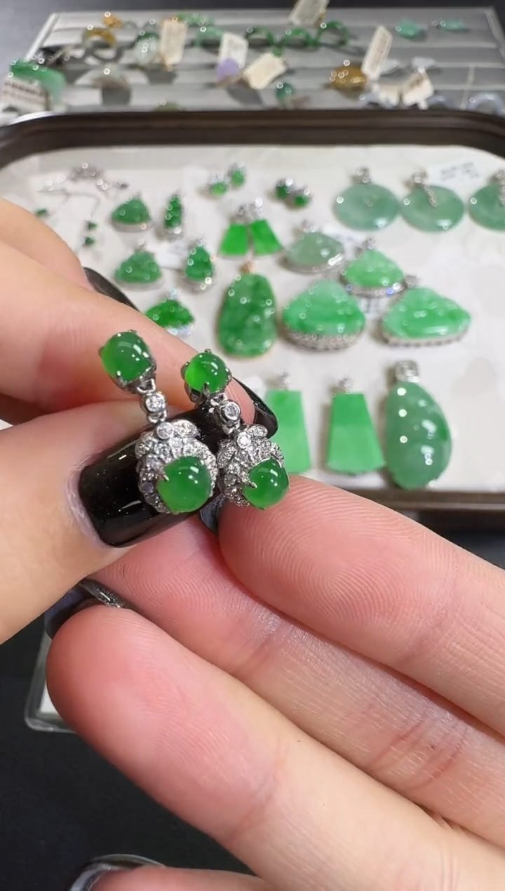 吊坠(不含链)18K金镶嵌翡翠【源头工厂】钻石镶嵌