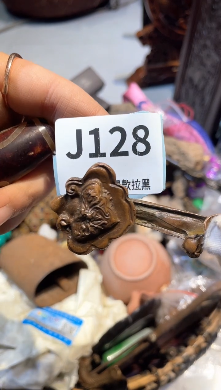 瓷片萌****⁷表妹直播火爆热卖热卖