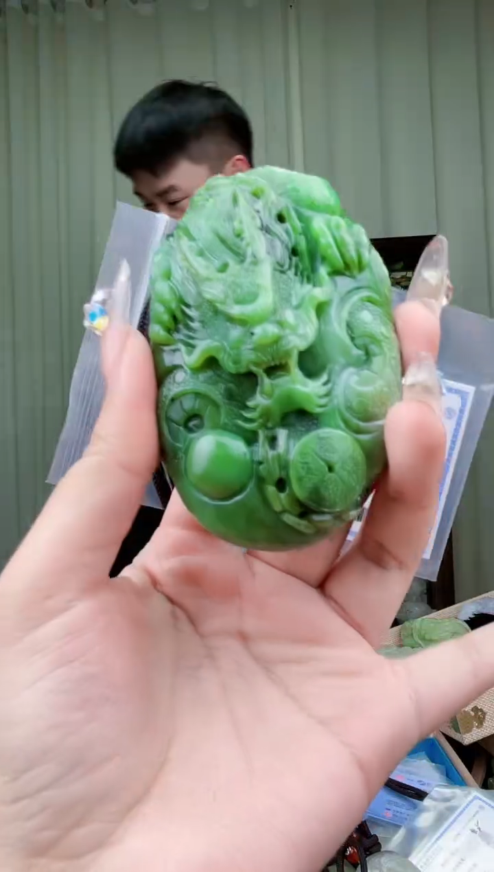 【闪购商品】和田玉挂件未镶嵌拍一发一，多样性发货！