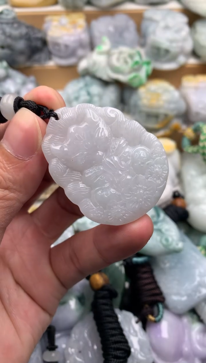 吊坠(不含链)未镶嵌翡翠1