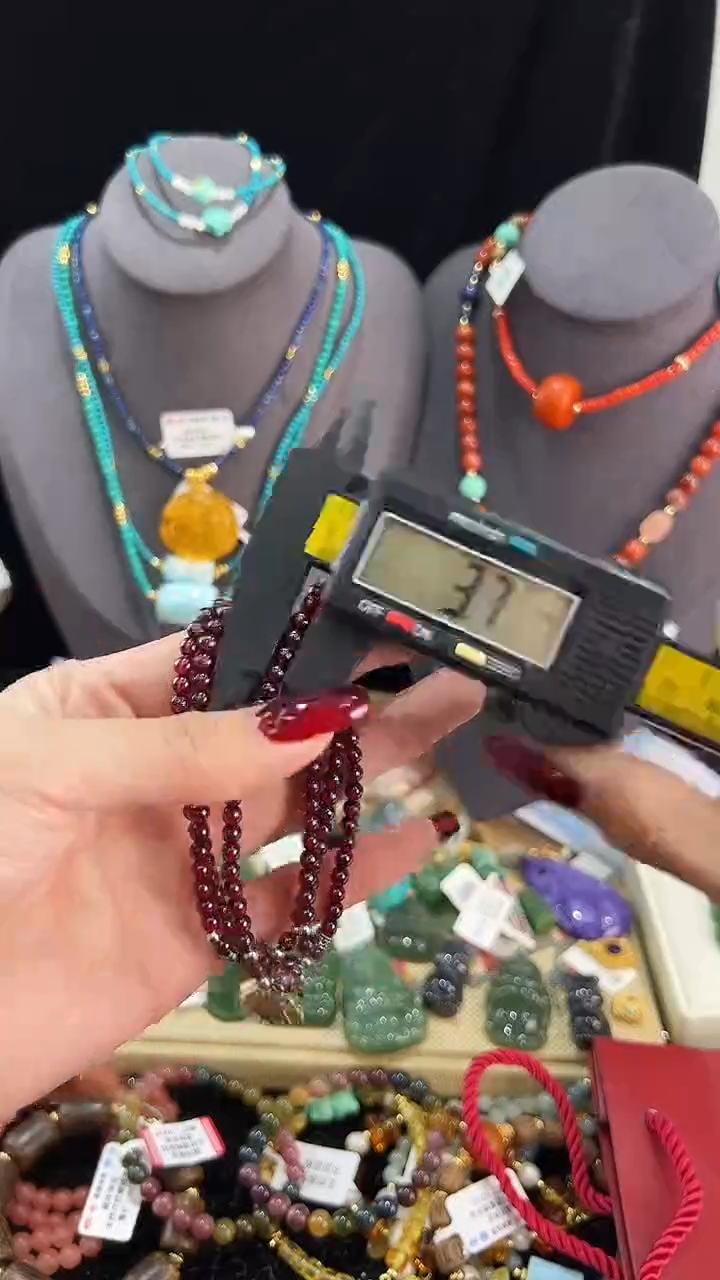 【闪购商品】石榴石手链银S925镶嵌手串