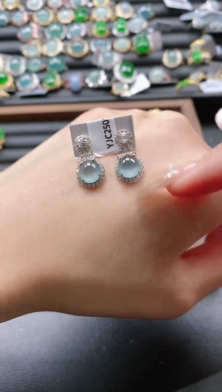 【闪购商品】翡翠戒指银S925镶嵌51511