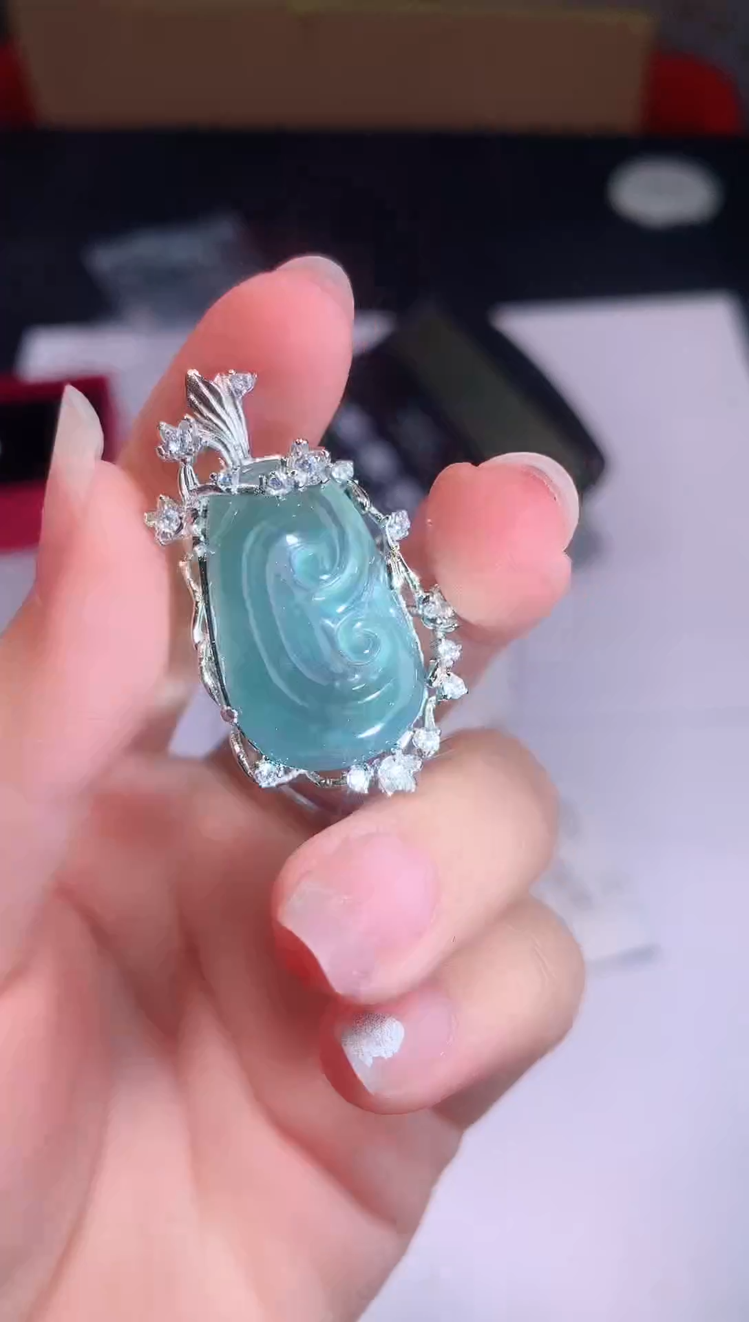 颈饰未镶嵌翡翠0芹0翡翠珠宝759