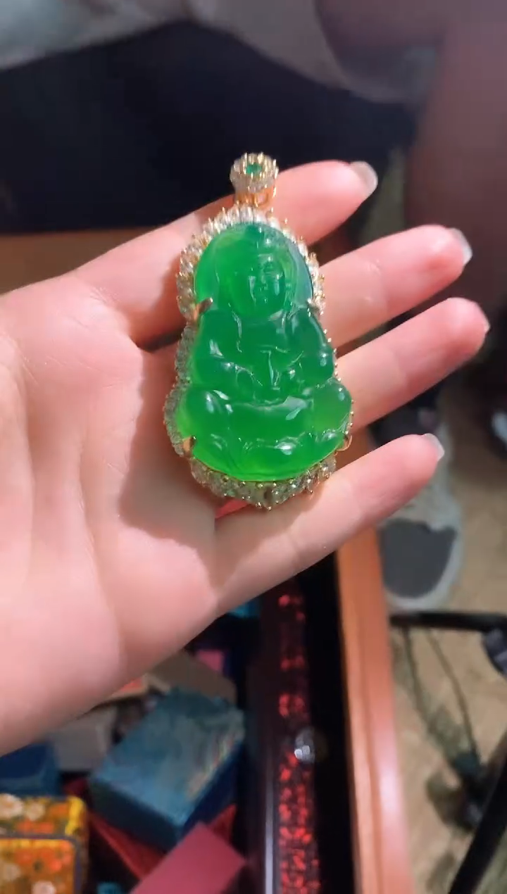 翡翠未镶嵌颈饰永玉阁精品专属摆件
