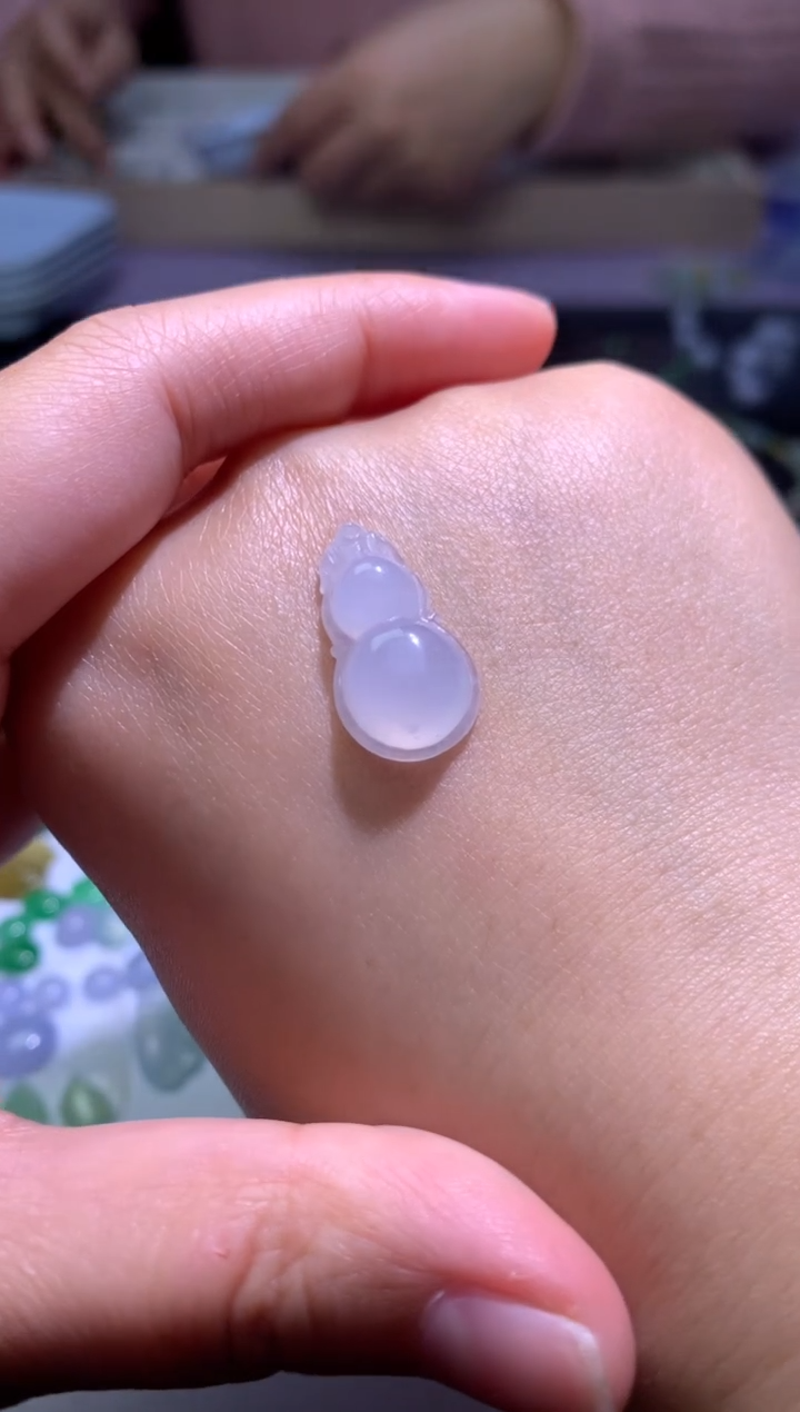 【闪购商品】定制翡翠未镶嵌毛货