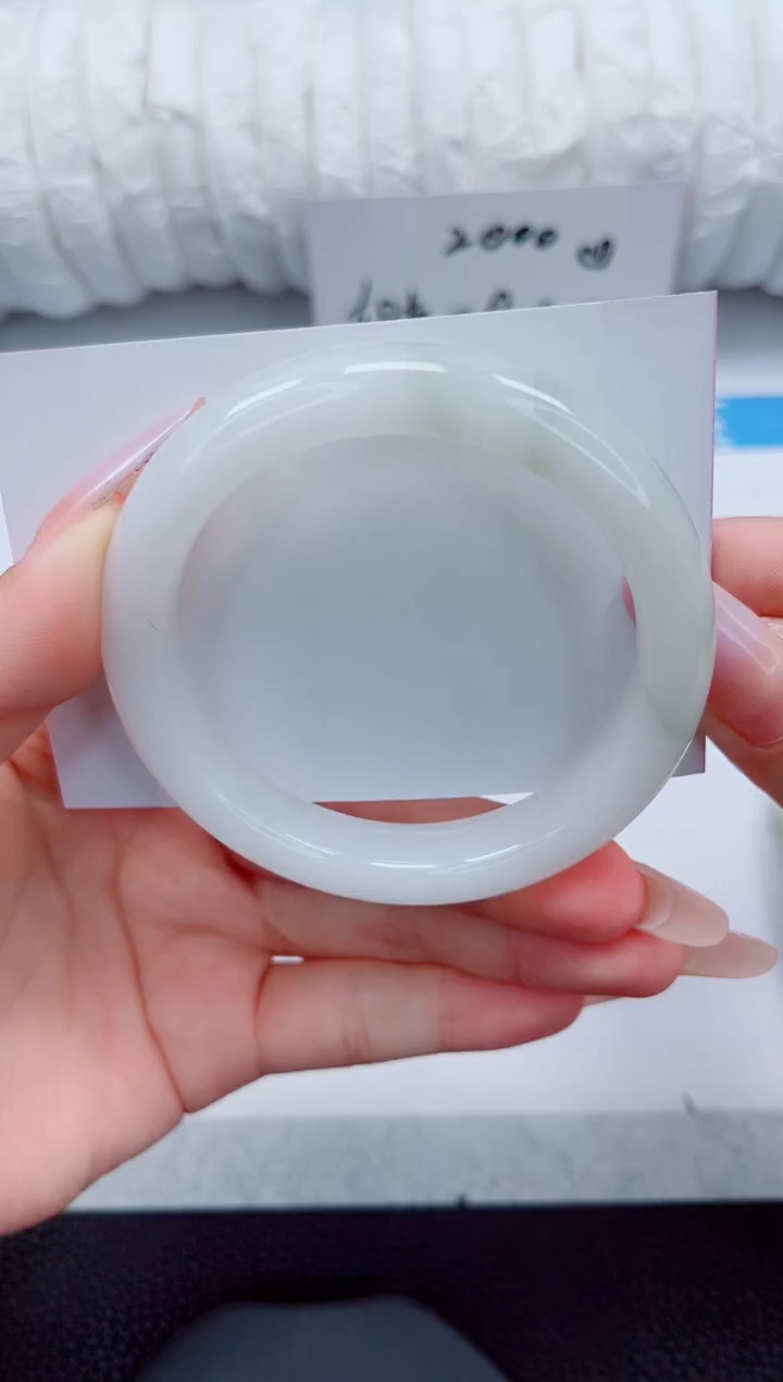 石英质玉手镯未镶嵌18-56/57