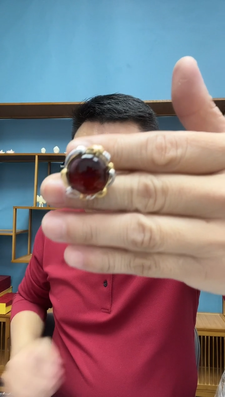 【闪购商品】琥珀裸石未镶嵌天然蜜蜡