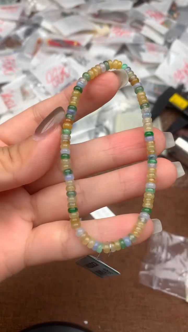 未镶嵌挂件翡翠—