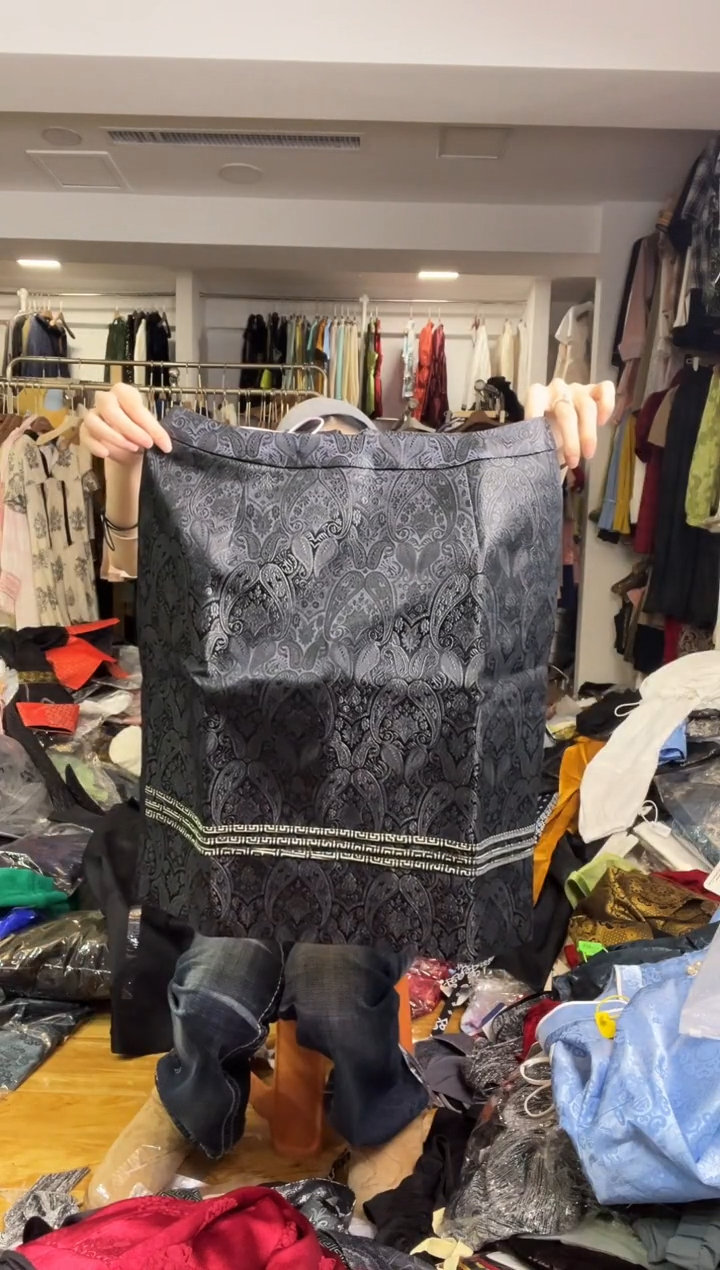 半身裙       M码       80-110斤