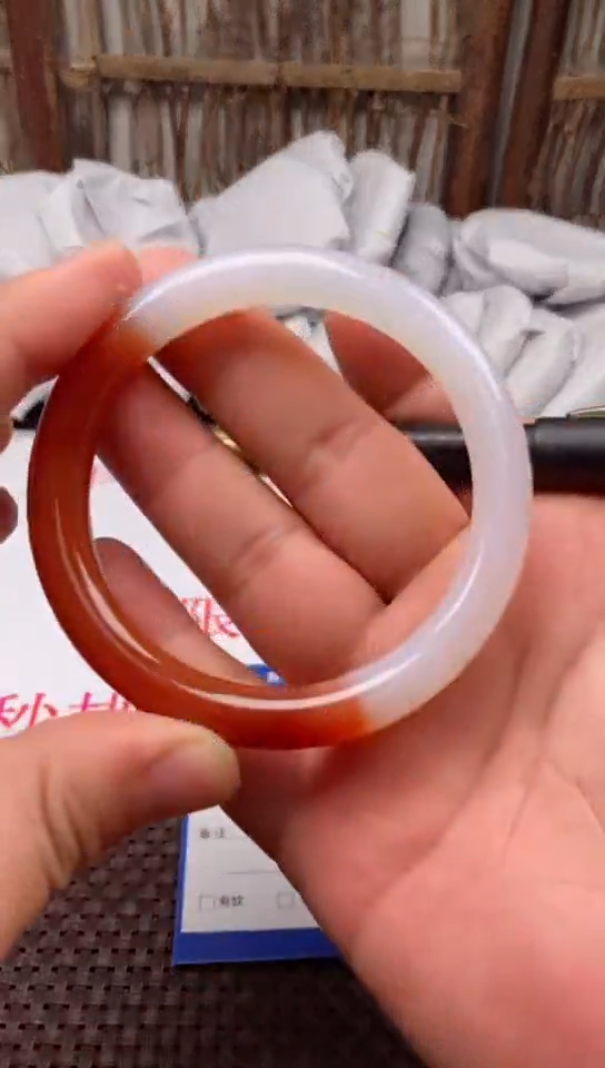 【闪购商品】玛瑙/玉髓手镯未镶嵌385-61/2多样性发货看清圈口下单