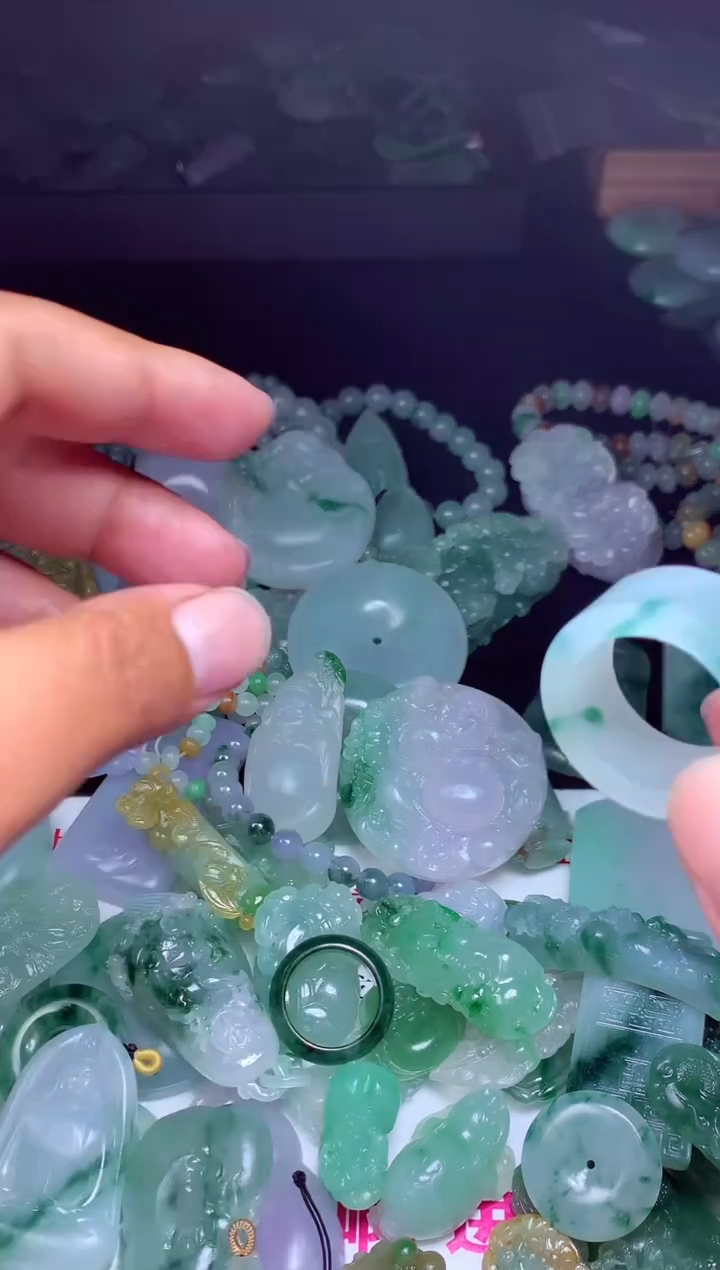 定制翡翠未镶嵌 翡翠毛货定制