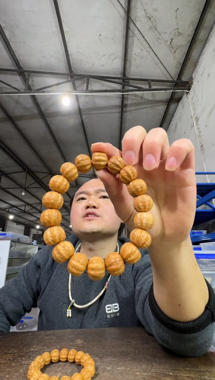 手串猴头核桃Z3实物为准