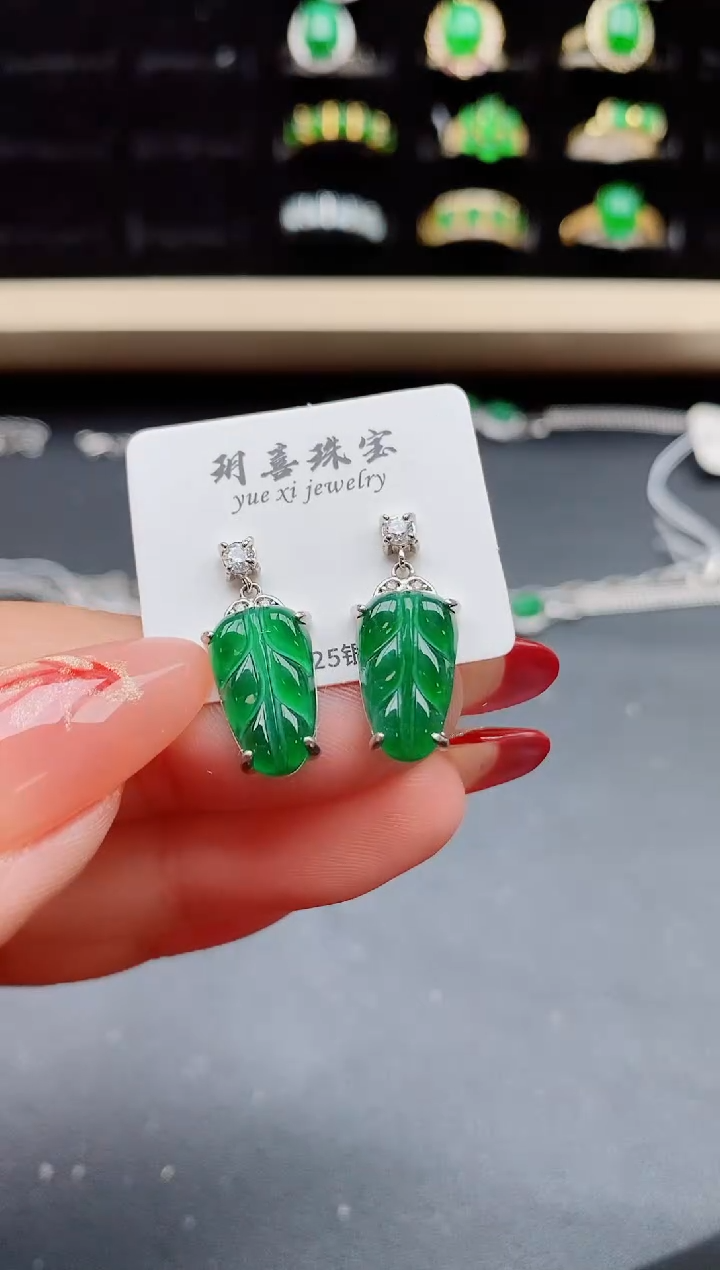【闪购商品】翡翠耳饰银S925镶嵌50805805