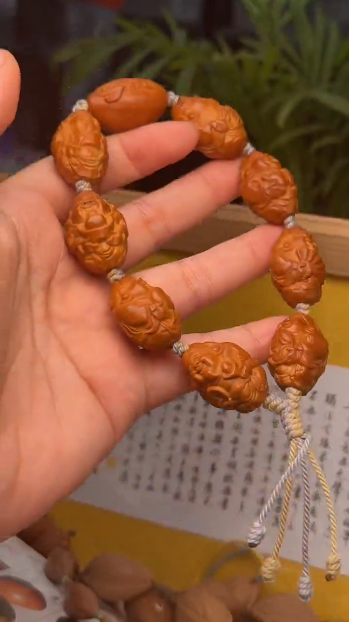 【闪购商品】橄榄核手串/手链橄榄核雕财神