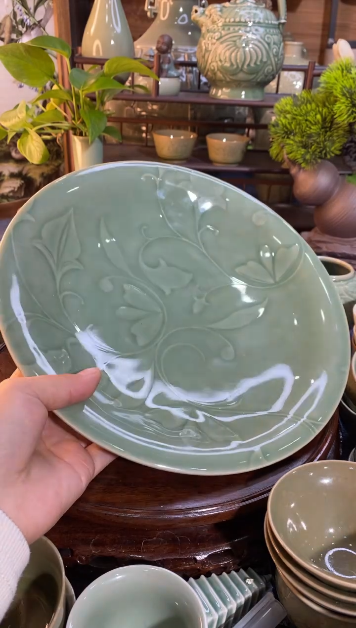 【闪购商品】b000042微瑕10英寸玉兰圆盘1只