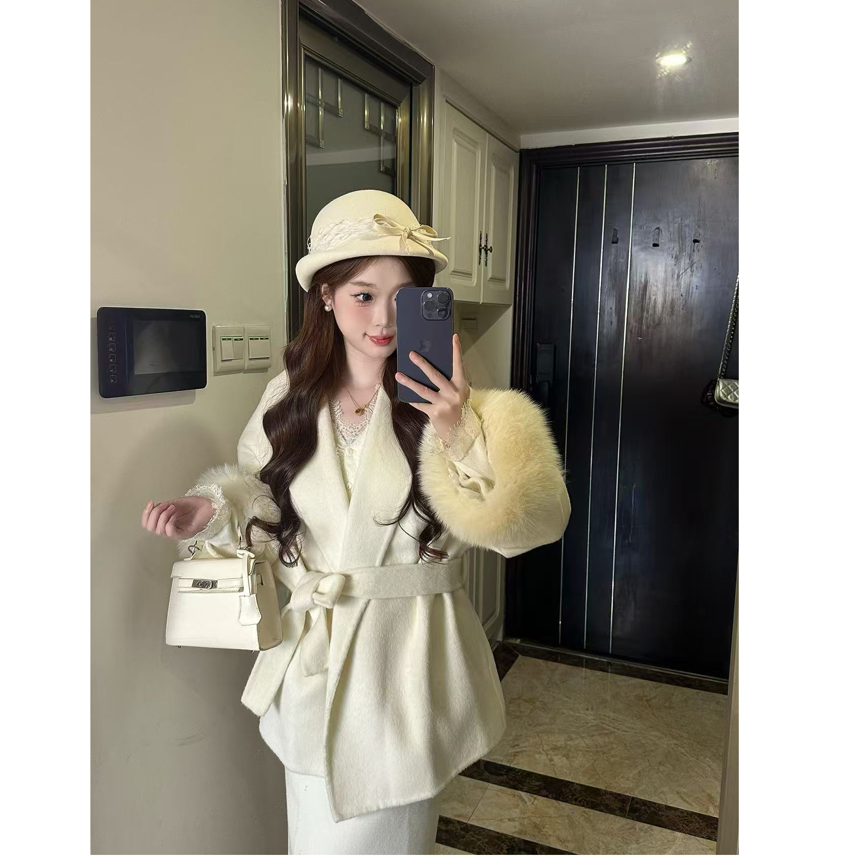 秋冬新款短款浴袍款狐狸毛袖羊毛大衣外套AW576