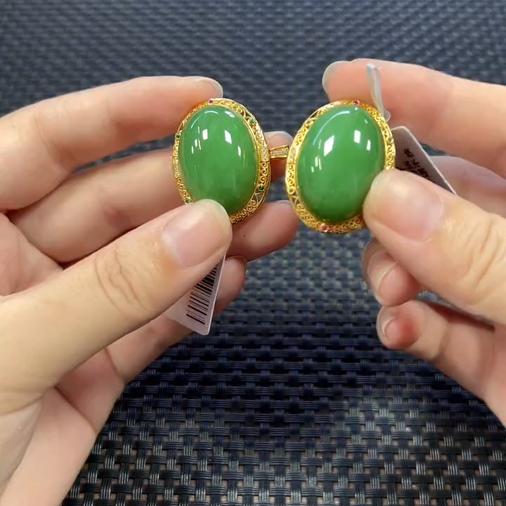 【老郑家】18k金和田玉吊坠（多样性发1件）（带表带）0140