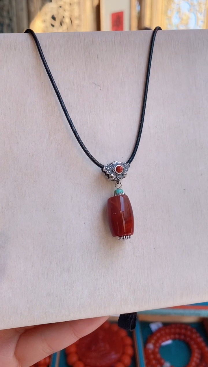 未镶嵌吊坠南红玛瑙瓦西火焰纹南红大版桶珠吊坠