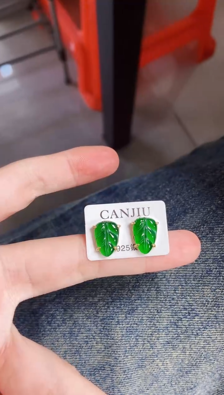 【闪购商品】翡翠银S925镶嵌耳饰4645654