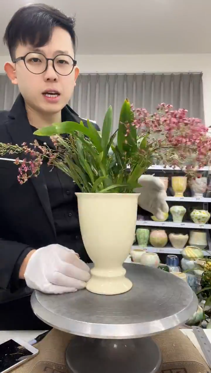 【12.30】花盆链接 高： 17 口：11