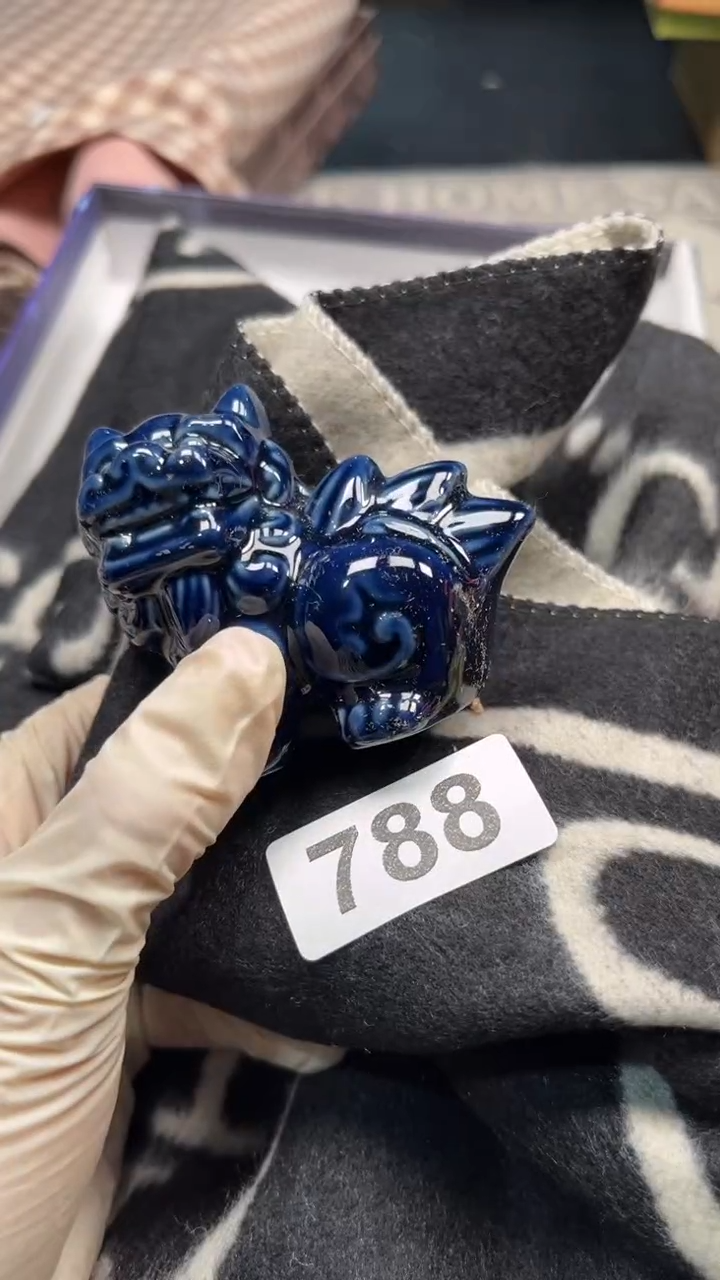 瓷片陶瓷如图所示周边古